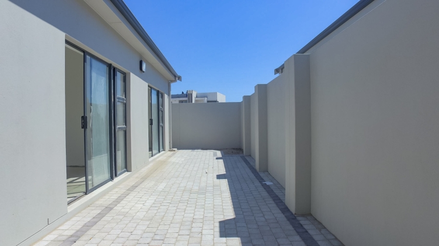 4 Bedroom Property for Sale in Sagewood Western Cape